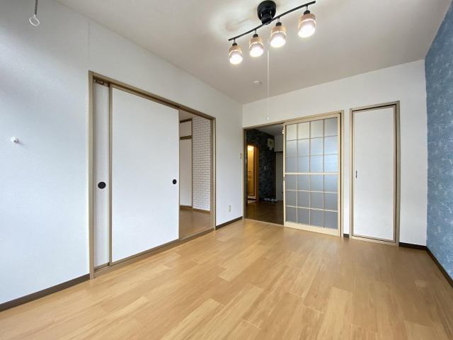 居室・リビング　※リフォーム前の写真です※