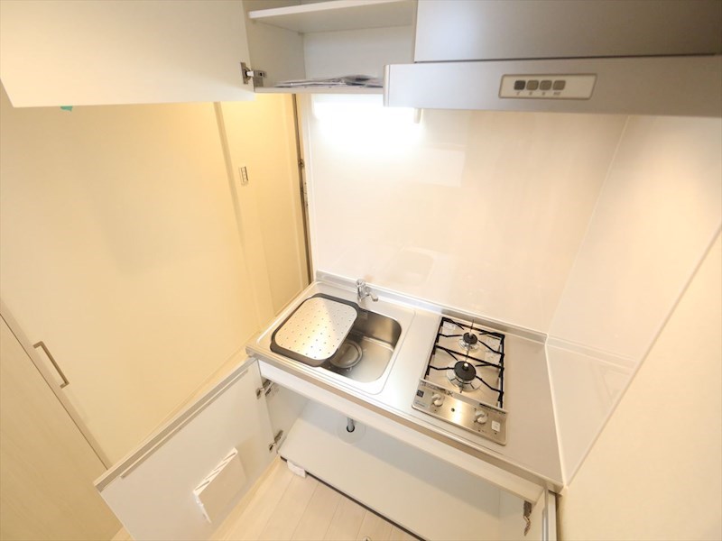 キッチン　システムキッチン（ガス2口コンロ付）　同仕様写真