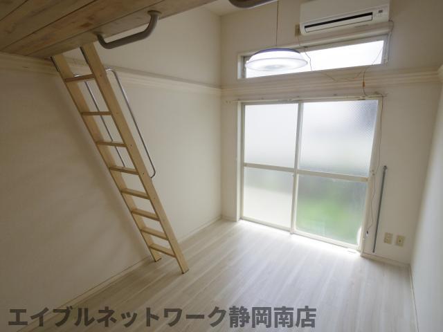 居室・リビング　おしゃれなリビングです