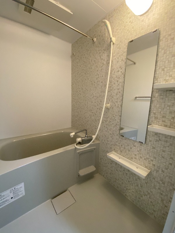 バス・シャワールーム　同型イメージ