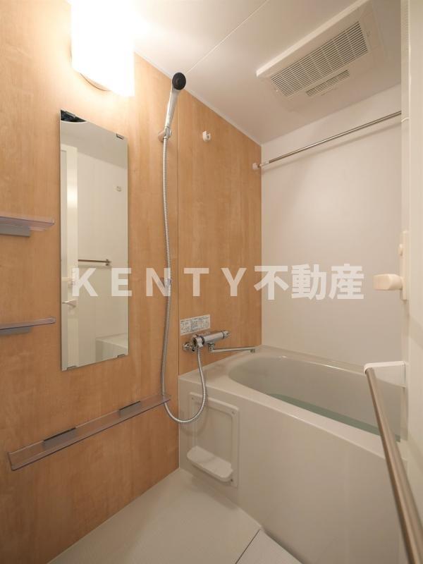 バス・シャワールーム　お風呂です