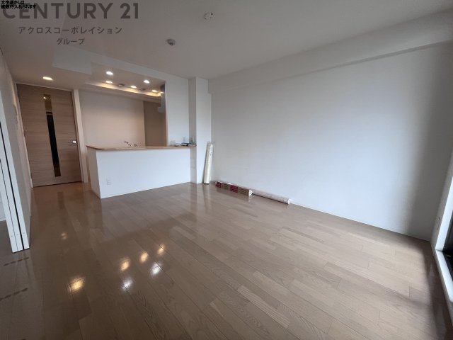 居室・リビング　13.3帖のLDKです♪