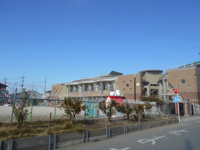 幼稚園・保育園　大袋幼稚園（幼稚園・保育園）まで268m