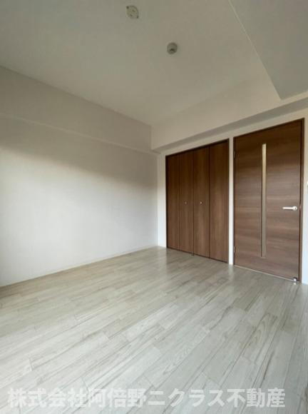 居室・リビング　内装は別部屋の参考写真です。