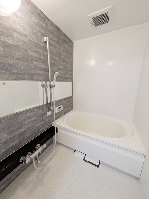 バス・シャワールーム　類似室内