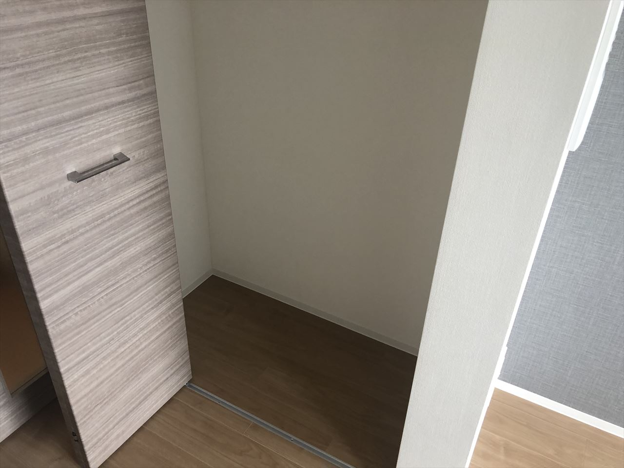 収納　メイクスデザイン上前津