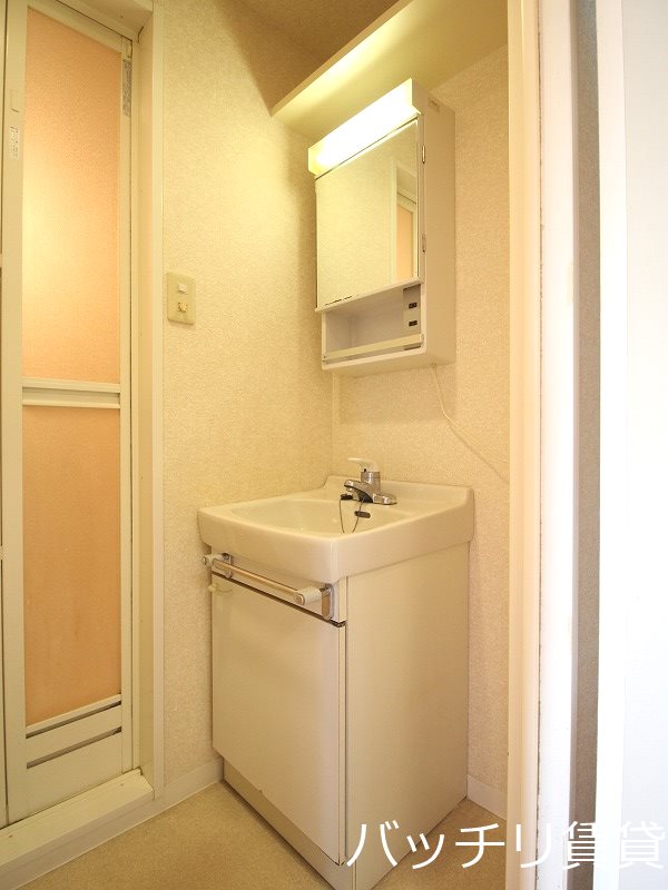 洗面設備　同シリーズのイメージ画像の為、現状優先