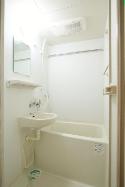 バス・シャワールーム　他部屋参考写真