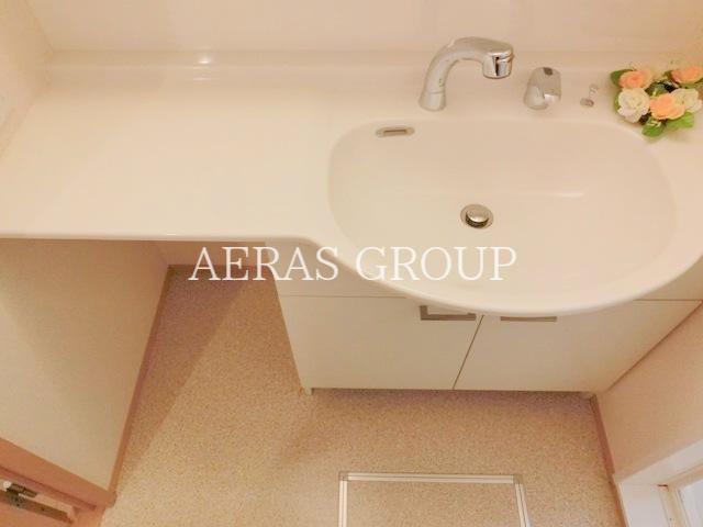 洗面設備　同仕様