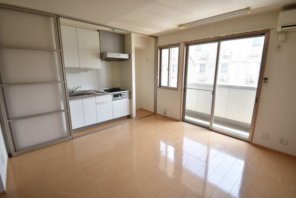 居室・リビング　同仕様写真