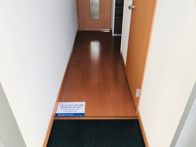 玄関　収納もある玄関です