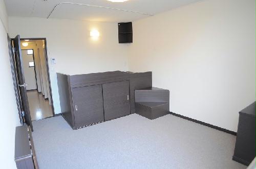 その他部屋・スペース　１Ｆフローリング仕様　ハイベットタイプ　２Ｆカーペット仕様