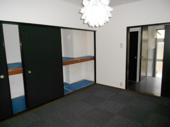 収納　洋室収納※同間取り別部屋の写真です。