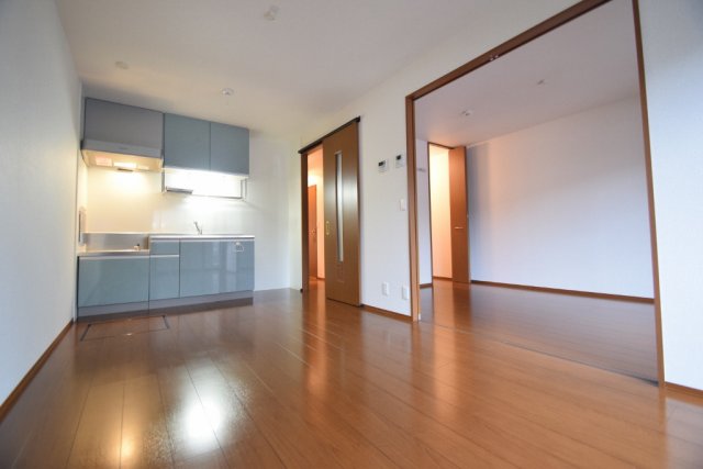 その他　リビングと洋室は広く開放できます。