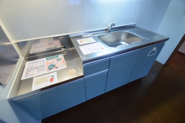 キッチン　ガスコンロ設置可能です。