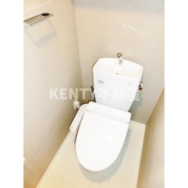 トイレ　清潔感のあるトイレです