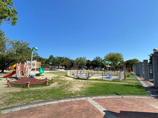 公園　みどりんぱぁーく（公園）まで1000m