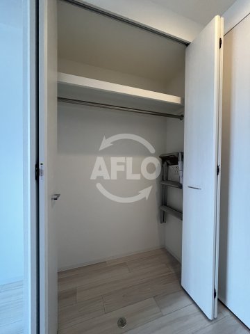 収納　アドバンス江坂ラシュレ　クローゼット