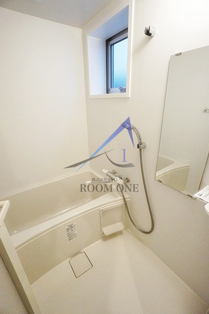 バス・シャワールーム　お風呂です。
