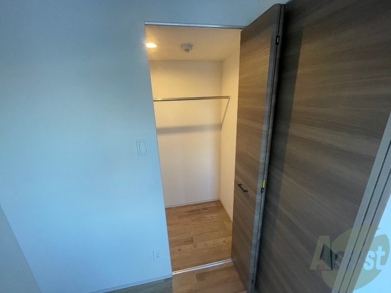 収納　洋室にはクローゼットがあるのですっきり片付きそうです。