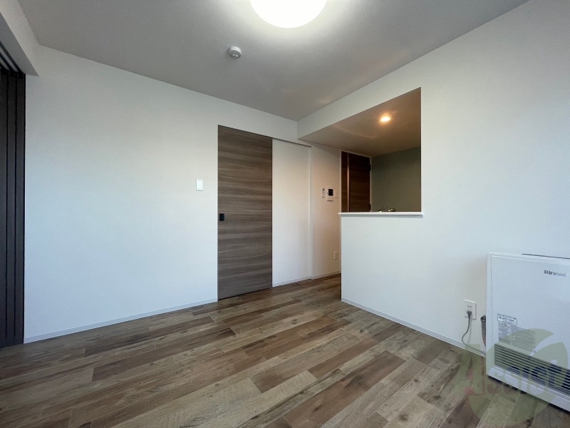 居室・リビング　広くてきれいなリビングです！快適に過ごせそうですね。