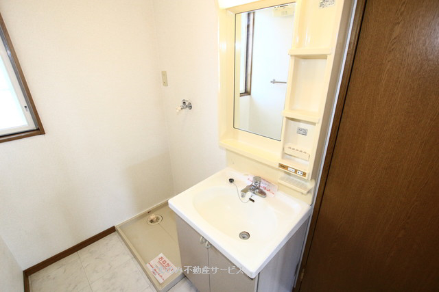 洗面設備　使いやすい洗面所です 2021年9月19日撮影