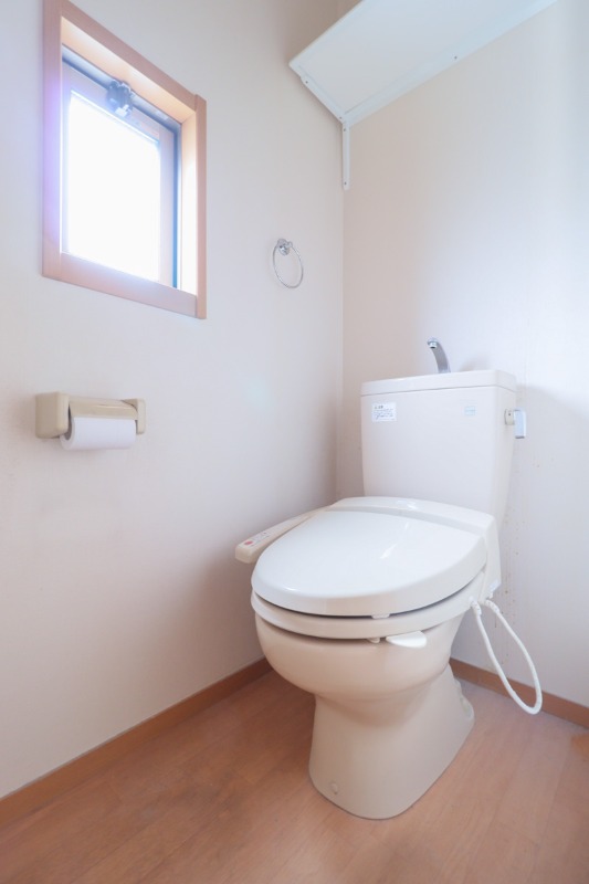 トイレ　図面と現状に相違がある場合には現状を優先