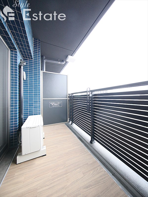 バルコニー　バルコニー