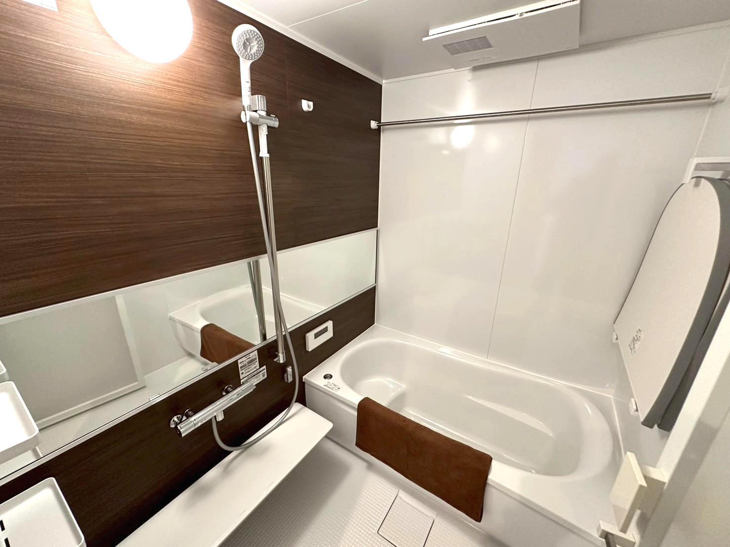 バス・シャワールーム　バス