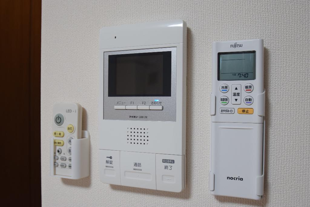 セキュリティ　カメラ付インターホン