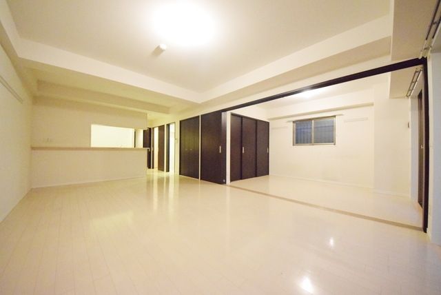 居室・リビング　★★ゆとりある広々したお部屋★★