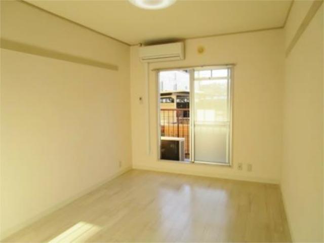 その他部屋・スペース　洋室６帖