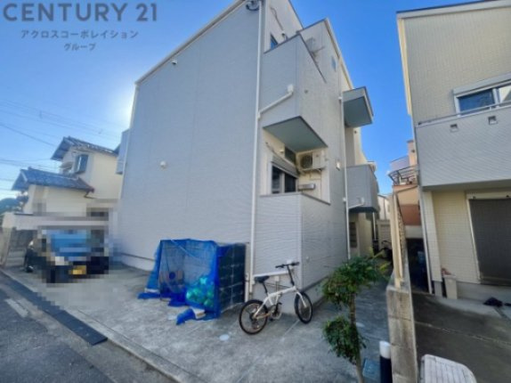 建物外観　デザイナーズマンションです！