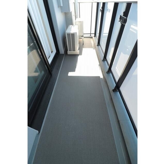 バルコニー　お洗濯にも便利なバルコニー付き