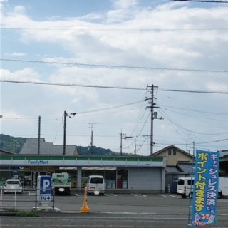 コンビニ　ファミリーマート 今治高橋店（コンビニ）まで1134m