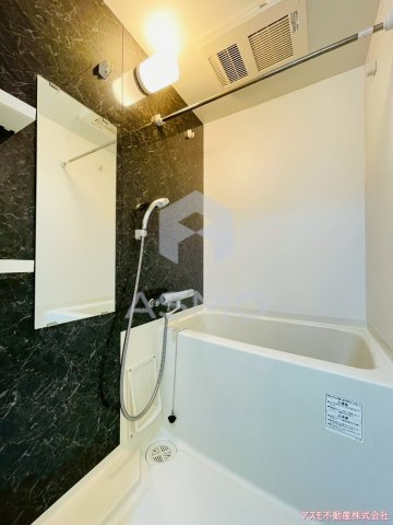 バス・シャワールーム　同マンション別部屋　参考写真