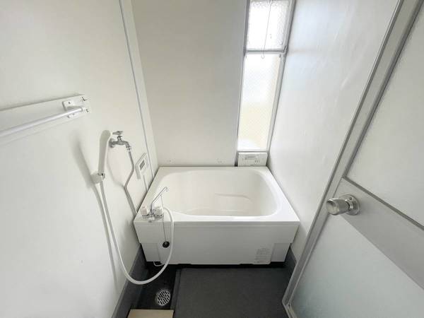 バス・シャワールーム　ビレッジハウスの同一物件・同一タイプの間取りの写真です