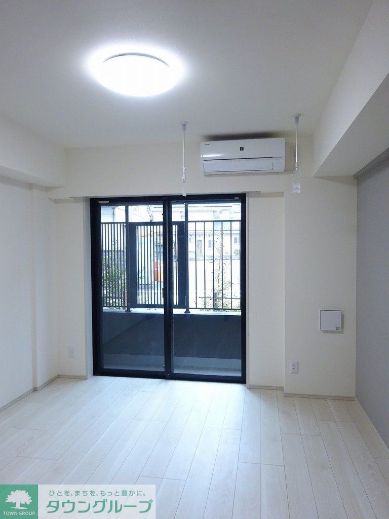 バルコニー　内見の予約先はタウンハウジング新中野店になります★★