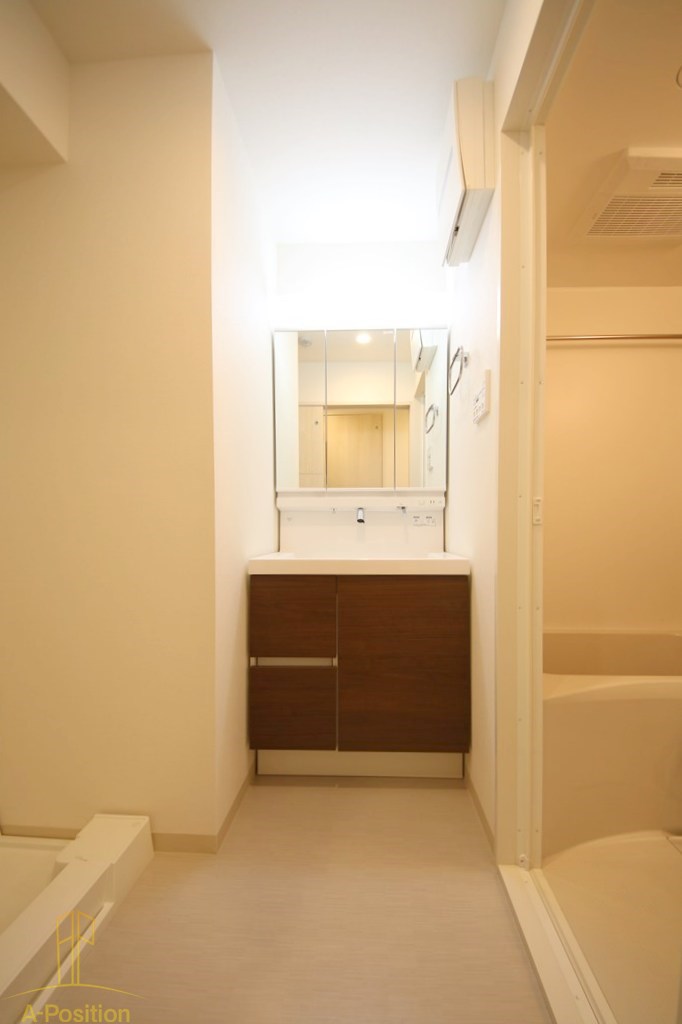 洗面設備　ガーデンクォーツ新梅田