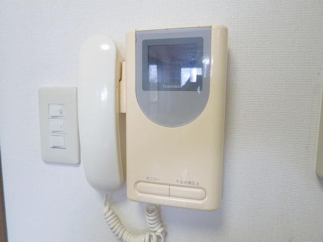 セキュリティ　カメラ付インターホンです