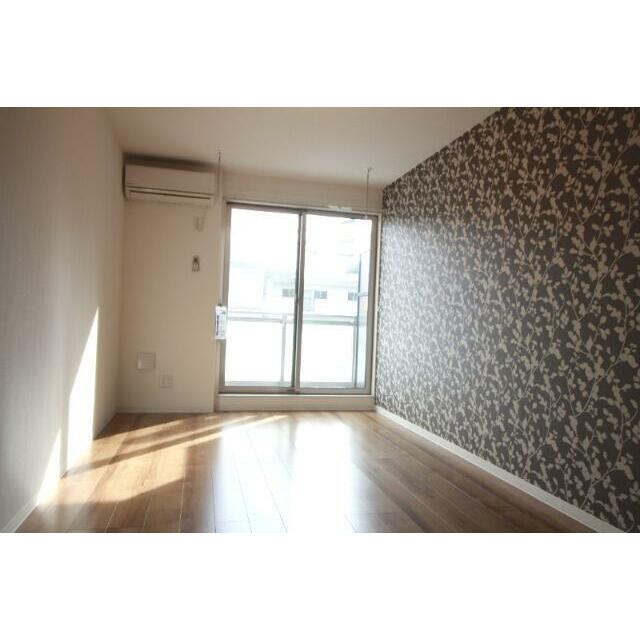 居室・リビング　リビングです　以下別号室参考写真です