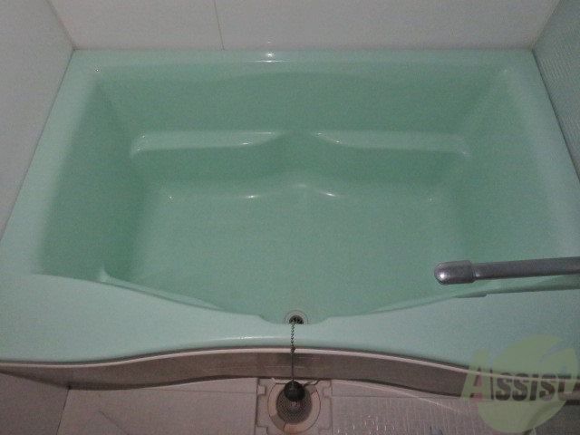 バス・シャワールーム　疲れた時はゆっくり湯船につかってみてはいかがでしょうか。