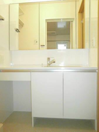 洗面設備　同等タイプのイメージ画像です。