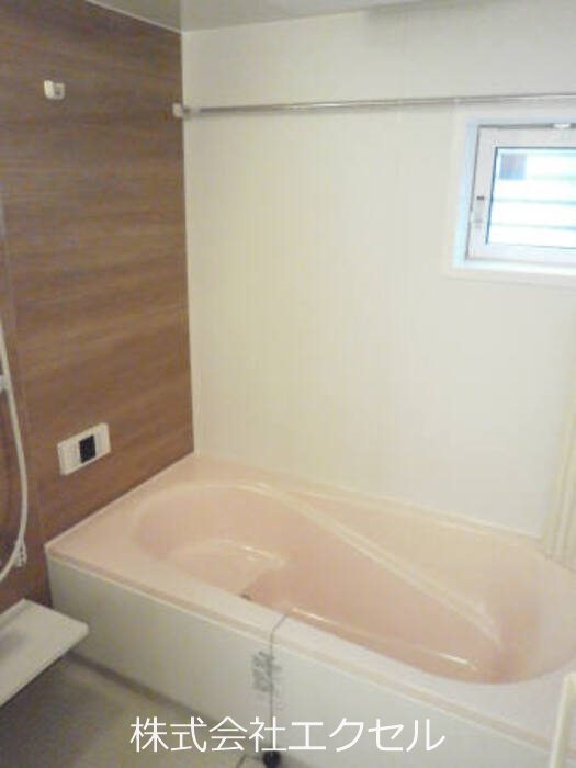 バス・シャワールーム　一坪風呂です。