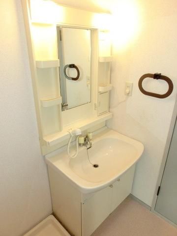 洗面設備　独立洗面化粧台