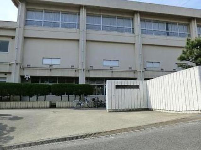 中学校　町田市立南成瀬中学校（中学校）まで1178m