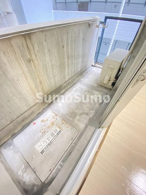 バルコニー　陽当たり良好なバルコニーです