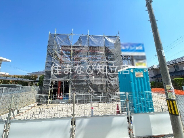 建物外観　建築中