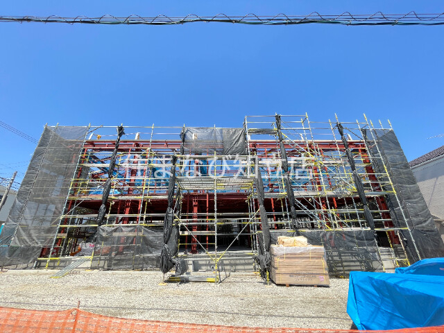 建物外観　建築中
