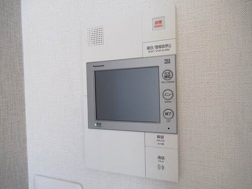 セキュリティ　TVモニター付きインターホン